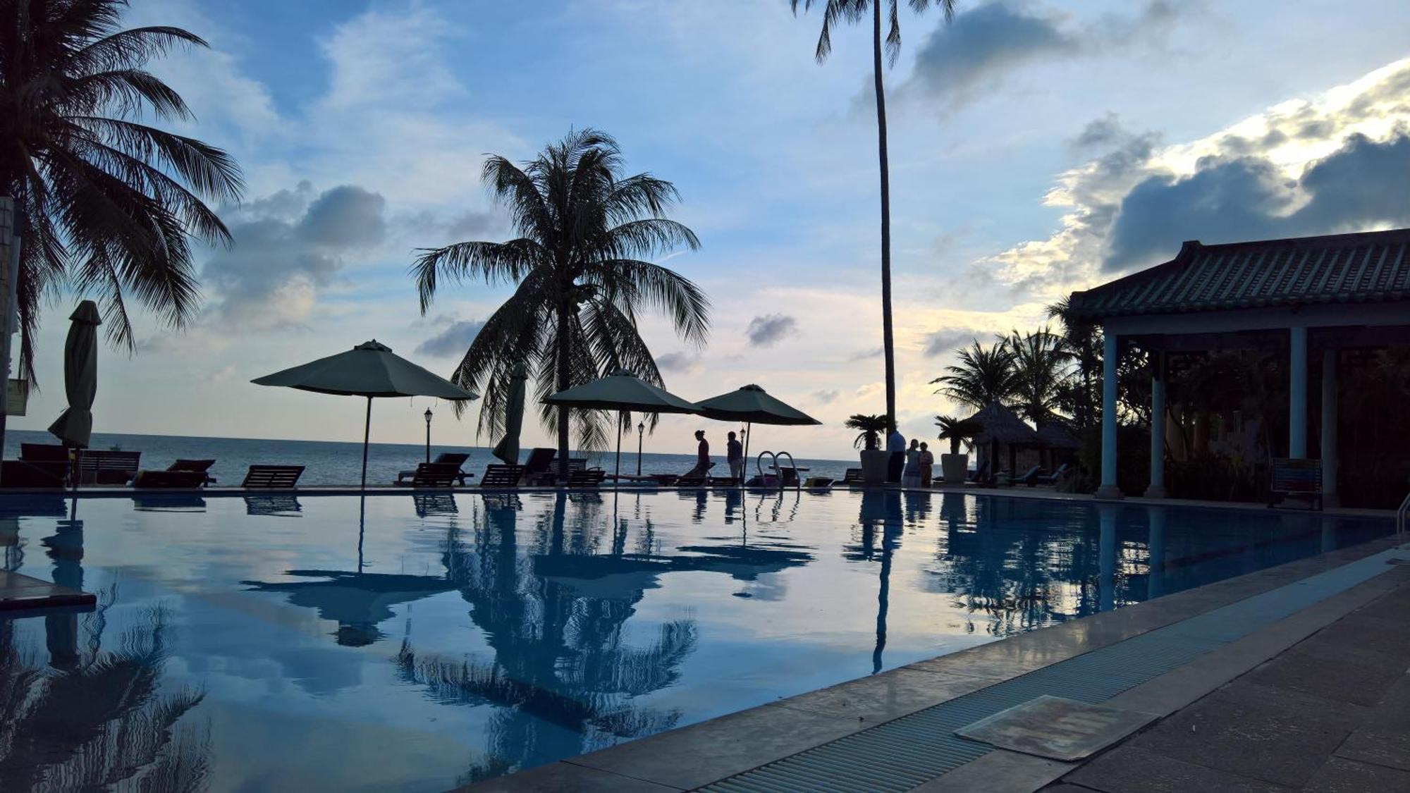 Dynasty Mui Ne Beach Resort Phan Thiết Eksteriør billede